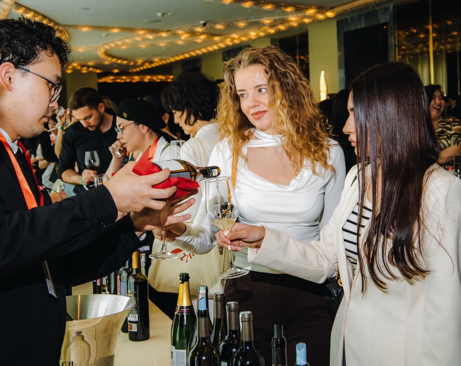 wine-salon-and-sommelier-thumb